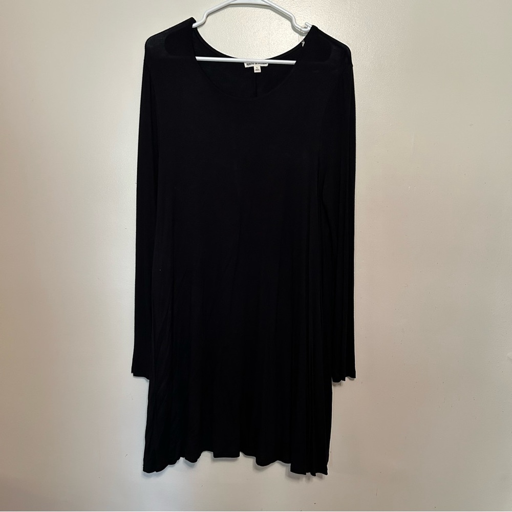 Zenana Outfitters long sleeve black dress 🖤